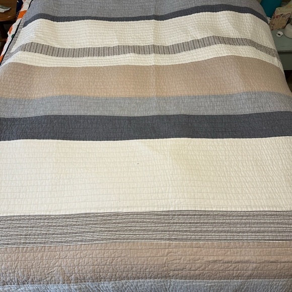 Nautica, twin quilt, cotton, tideway tan/blue/gray color - Picture 2 of 4